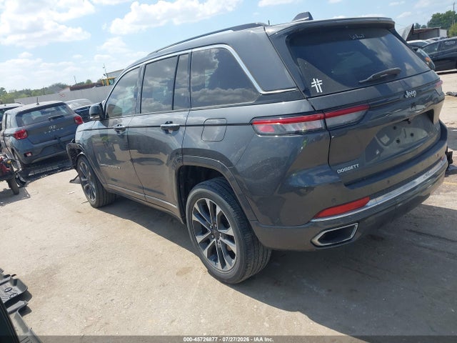 45726877 :رقم المزاد ، 1C4RJGDG4N8631024 vin ، 2022 Jeep Grand Cherokee Overland 4x2 مزاد بيع