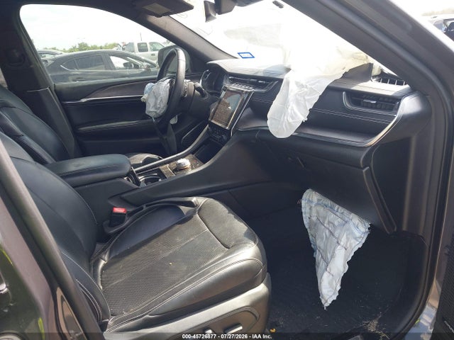 45726877 :رقم المزاد ، 1C4RJGDG4N8631024 vin ، 2022 Jeep Grand Cherokee Overland 4x2 مزاد بيع