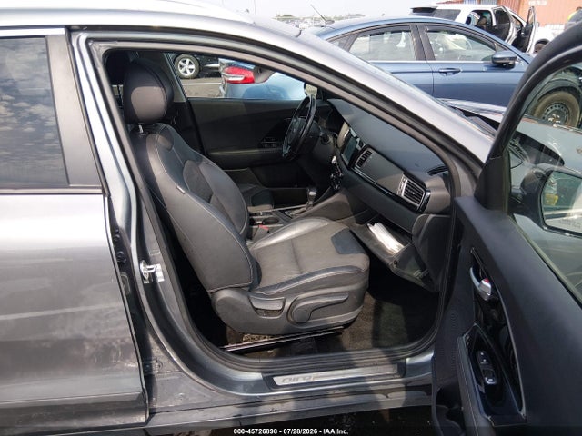 45726898 :رقم المزاد ، KNDCC3LC3H5090285 vin ، 2017 Kia Niro Ex مزاد بيع