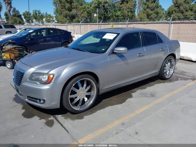 Продаж на аукціоні авто 2013 Chrysler 300 300s, vin: 2C3CCABG8DH641066, номер лоту: 45726905