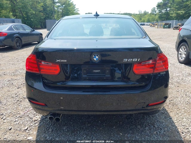 45726957 :رقم المزاد ، WBA3B5C52FF960029 vin ، 2015 Bmw 328i Xdrive مزاد بيع