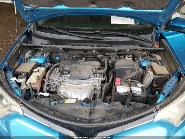JTMRFREV7HD207536 Toyota Rav4 Xle