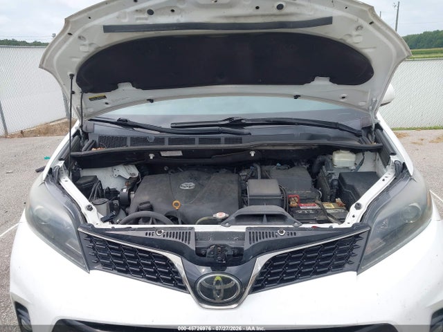 Продажа на аукционе авто 2020 Toyota Sienna Se Premium, vin: 5TDEZ3DC4LS239831, номер лота: 45726976