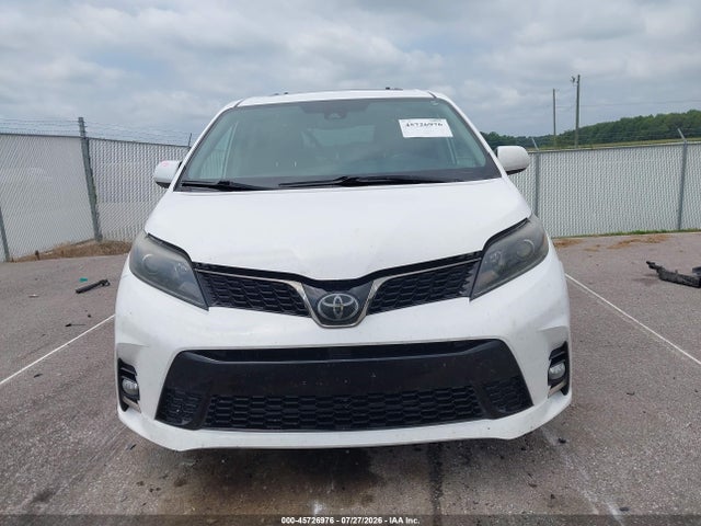 Продажа на аукционе авто 2020 Toyota Sienna Se Premium, vin: 5TDEZ3DC4LS239831, номер лота: 45726976