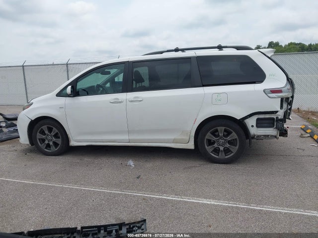 Продажа на аукционе авто 2020 Toyota Sienna Se Premium, vin: 5TDEZ3DC4LS239831, номер лота: 45726976