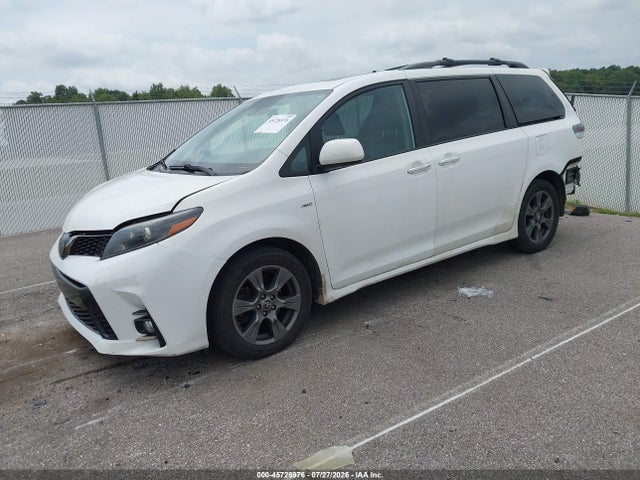 Продажа на аукционе авто 2020 Toyota Sienna Se Premium, vin: 5TDEZ3DC4LS239831, номер лота: 45726976