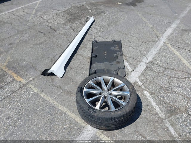 2017 Hyundai Azera მანქანა იყიდება აუქციონზე, vin: KMHFG4JGXHA591366, აუქციონის ნომერი: 45726993