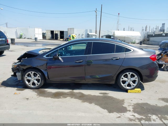 1G1BF5SM4H7172726 Chevrolet Cruze Premier Auto