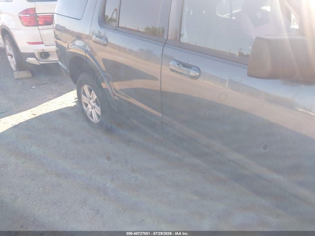 45727051 :رقم المزاد ، 1FMEU6DEXAUA39056 vin ، 2010 Ford Explorer Xlt مزاد بيع