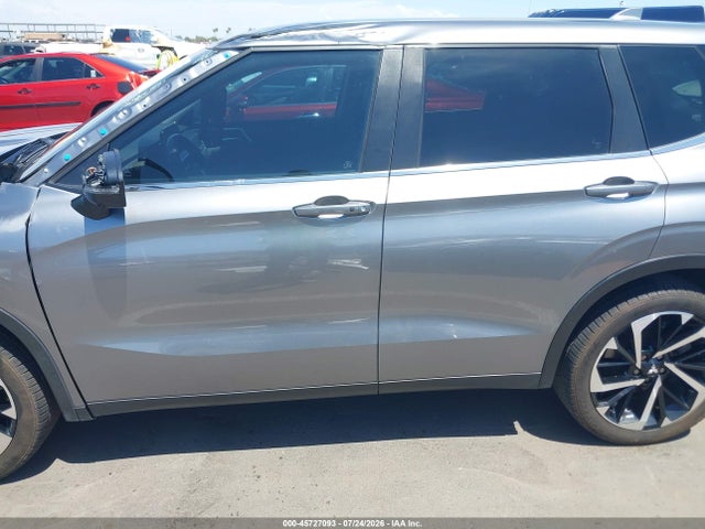 Продажа на аукционе авто 2023 Mitsubishi Outlander Se 2.5 2wd/se Black Edition 2wd/se Special Edition 2wd, vin: JA4J3UA86PZ013018, номер лота: 45727093