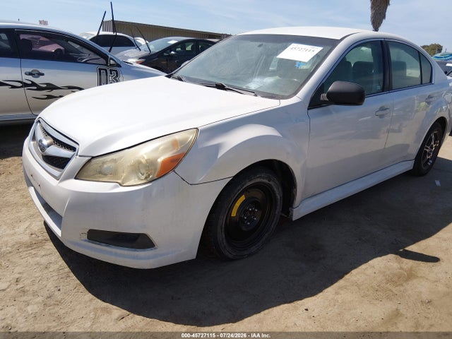 2011 Subaru Legacy 2.5i მანქანა იყიდება აუქციონზე, vin: 4S3BMBA66B3250646, აუქციონის ნომერი: 45727115