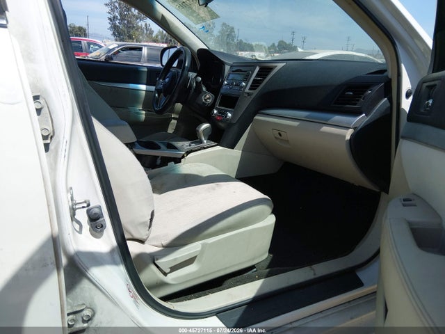 2011 Subaru Legacy 2.5i მანქანა იყიდება აუქციონზე, vin: 4S3BMBA66B3250646, აუქციონის ნომერი: 45727115
