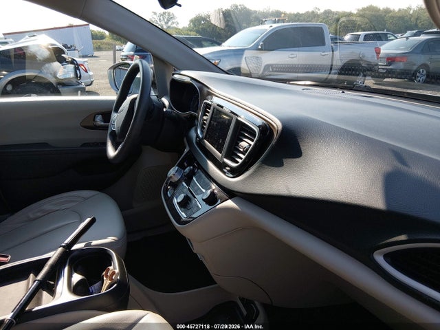Aukcja sprzedaży 2018 Chrysler Pacifica Touring Plus, vin: 2C4RC1FG1JR163420, numer aukcji: 45727118