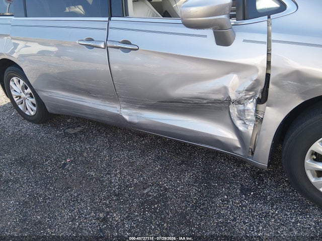 Aukcja sprzedaży 2018 Chrysler Pacifica Touring Plus, vin: 2C4RC1FG1JR163420, numer aukcji: 45727118
