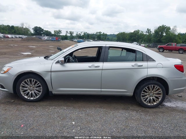 Продаж на аукціоні авто 2012 Chrysler 200 Limited, vin: 1C3CCBCB1CN330044, номер лоту: 45727123