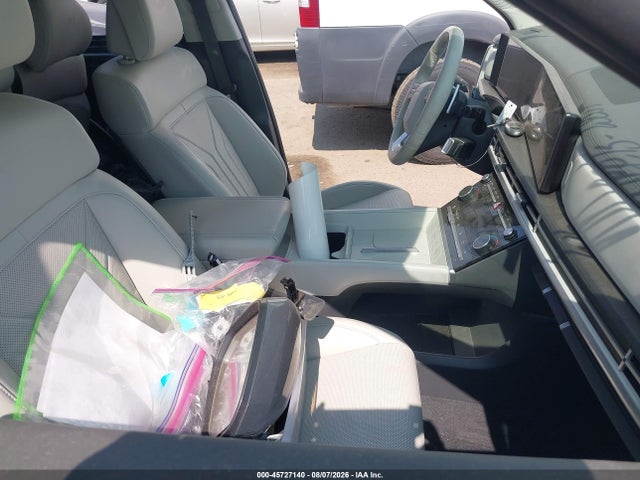 Продажа на аукционе авто 2025 Hyundai Santa Fe Hybrid Sel, vin: 5NMP2DG18SH043082, номер лота: 45727140