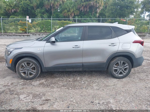 45727165 :رقم المزاد ، KNDEPCAA1M7224997 vin ، 2021 Kia Seltos Lx مزاد بيع