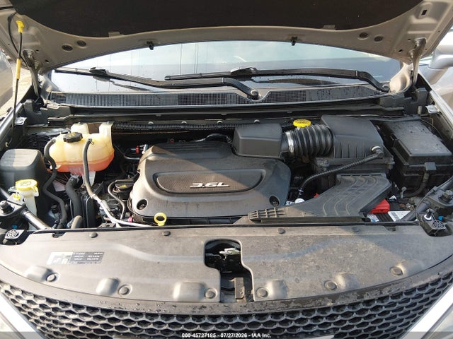 45727185 :رقم المزاد ، 2C4RC1EG5HR827150 vin ، 2017 Chrysler Pacifica Touring-l Plus مزاد بيع