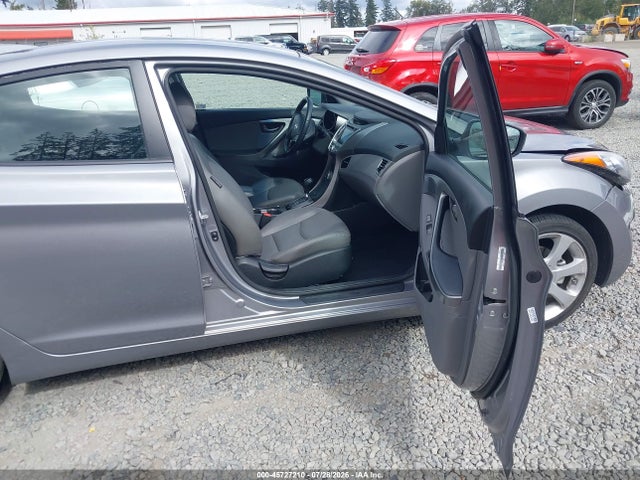 45727210 :رقم المزاد ، KMHDH4AE9DU917279 vin ، 2013 Hyundai Elantra Limited مزاد بيع