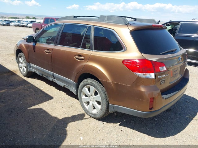 45727238 :رقم المزاد ، 4S4BRBCC2B3380388 vin ، 2011 Subaru Outback 2.5i Premium مزاد بيع