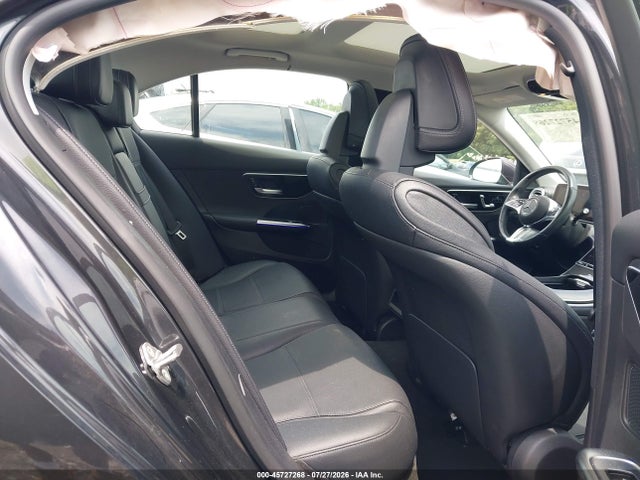 Продажа на аукционе авто 2023 Mercedes-benz C 300 Sedan, vin: W1KAF4GB4PR068749, номер лота: 45727268