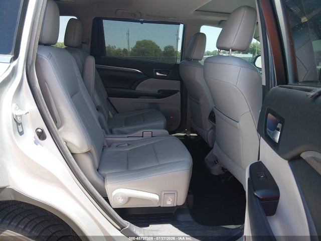 Toyota Highlander Limited 2017 5TDDZRFH4HS397326 Image 8