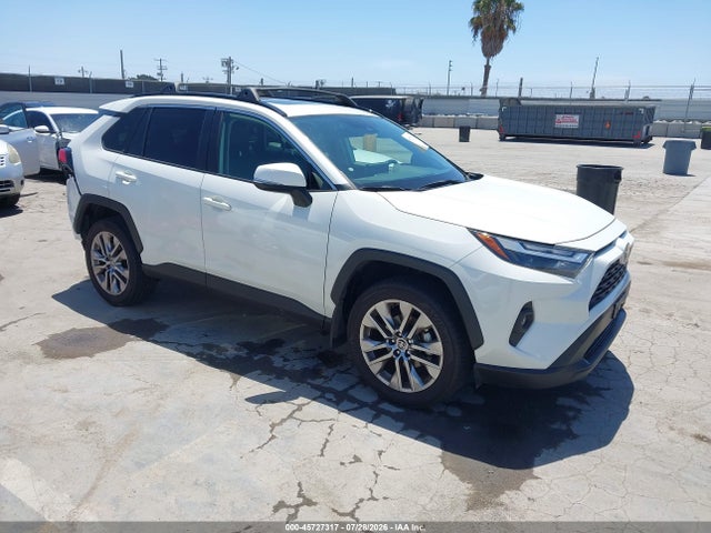 Toyota Rav4 Xle Premium 2022 JTMC1RFV8NJ023772 zdjęcie główne