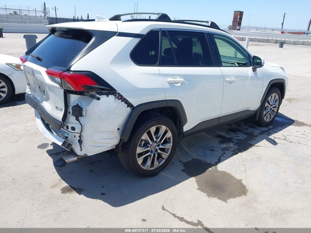 JTMC1RFV8NJ023772 Toyota Rav4 Xle Premium