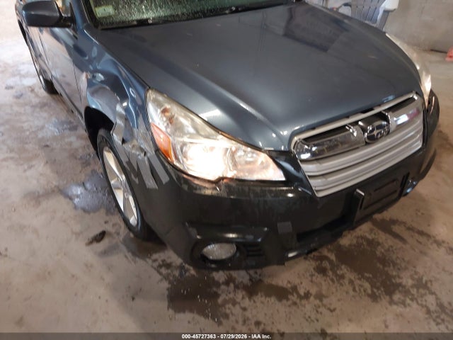 45727363 :رقم المزاد ، 4S4BRBGC2D3310581 vin ، 2013 Subaru Outback 2.5i Premium مزاد بيع