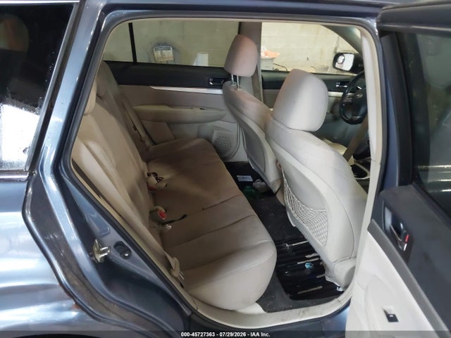 45727363 :رقم المزاد ، 4S4BRBGC2D3310581 vin ، 2013 Subaru Outback 2.5i Premium مزاد بيع