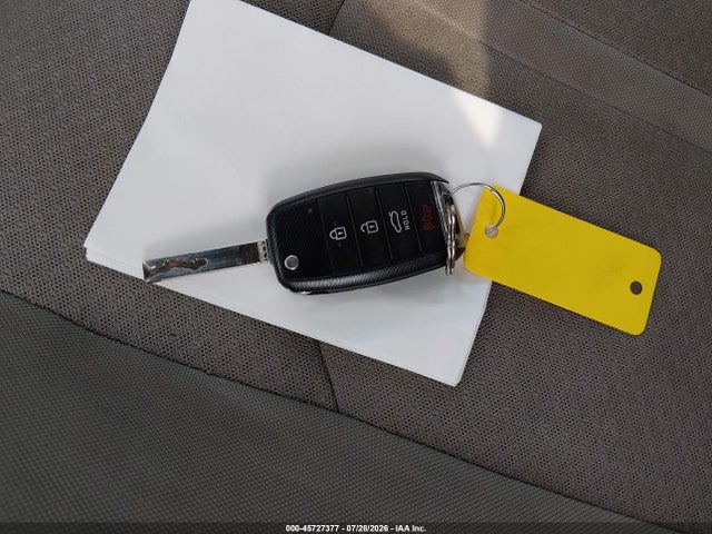 Продажа на аукционе авто 2016 Kia Optima Lx, vin: 5XXGT4L30GG080637, номер лота: 45727377