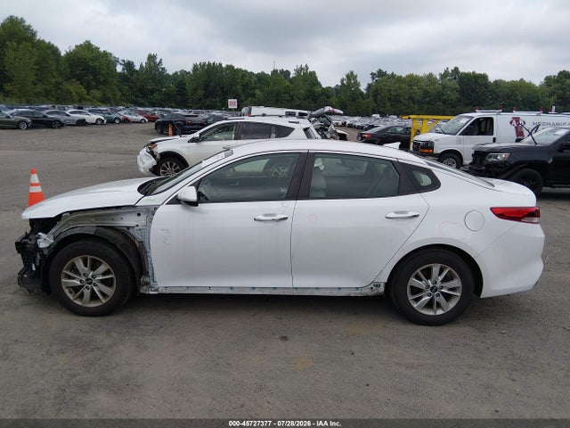 Продажа на аукционе авто 2016 Kia Optima Lx, vin: 5XXGT4L30GG080637, номер лота: 45727377