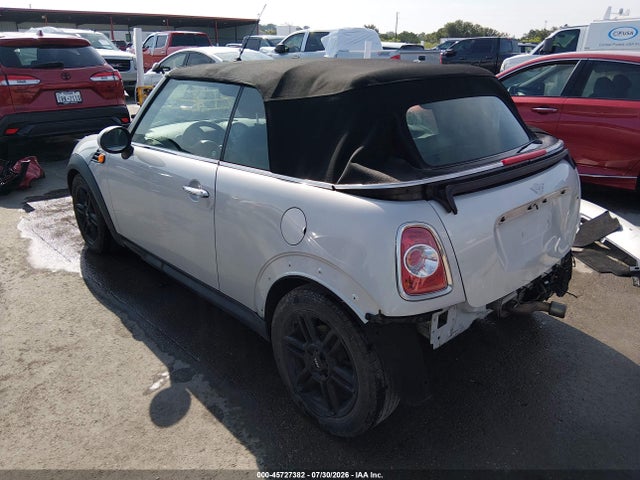 Продажа на аукционе авто 2014 Mini Convertible Cooper, vin: WMWZN3C51ET861322, номер лота: 45727382