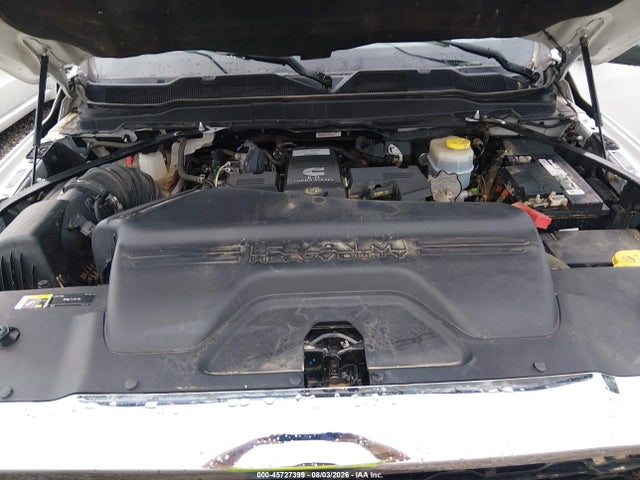 45727399 :رقم المزاد ، 3C6UR5HL6NG237797 vin ، 2022 Ram 2500 Tradesman  4x4 8' Box مزاد بيع