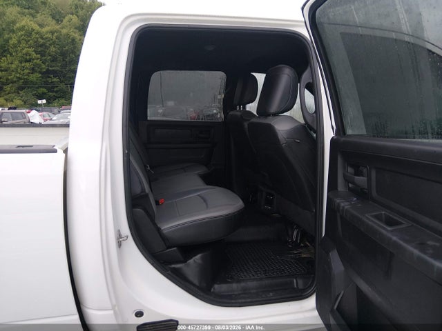 45727399 :رقم المزاد ، 3C6UR5HL6NG237797 vin ، 2022 Ram 2500 Tradesman  4x4 8' Box مزاد بيع