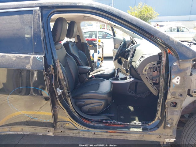 2018 Jeep Compass Latitude Fwd მანქანა იყიდება აუქციონზე, vin: 3C4NJCBB1JT293141, აუქციონის ნომერი: 45727448