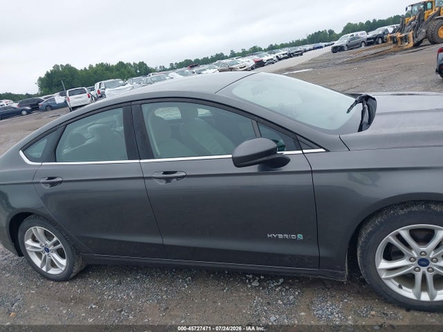 3FA6P0UU0JR271604 Ford Fusion Hybrid S