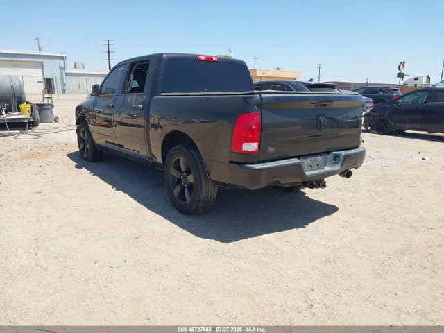 RAM 1500 Express 2016 3C6RR6KT0GG197854 Image 3