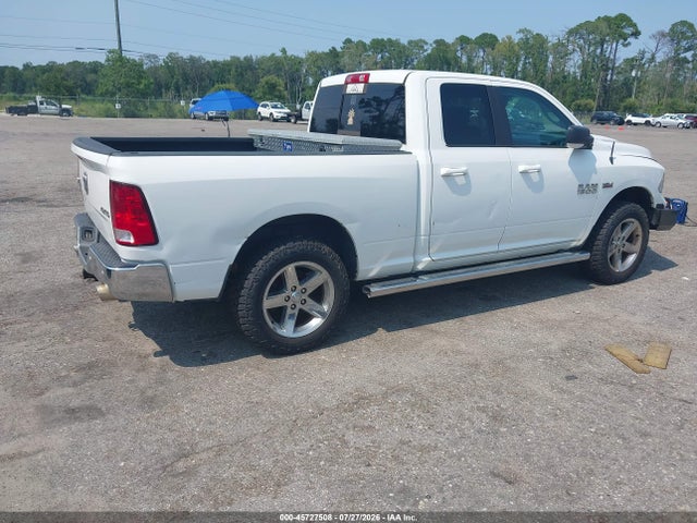45727508 :رقم المزاد ، 1C6RR7GT0JS244315 vin ، 2018 Ram 1500 Big Horn  4x4 6'4 Box مزاد بيع