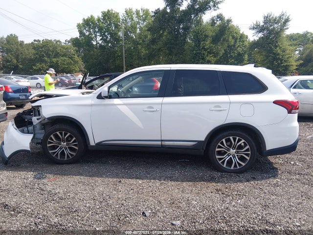 Aukcja sprzedaży 2017 Mitsubishi Outlander Es, vin: JA4AD2A30HZ049651, numer aukcji: 45727523