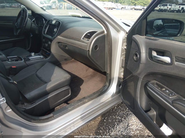 Продажа на аукционе авто 2018 Chrysler 300 Touring, vin: 2C3CCAAG9JH264616, номер лота: 45727533