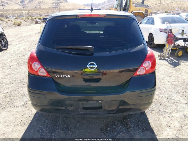 45727616 :رقم المزاد ، 3N1BC1CP3BL486861 vin ، 2011 Nissan Versa 1.8s مزاد بيع