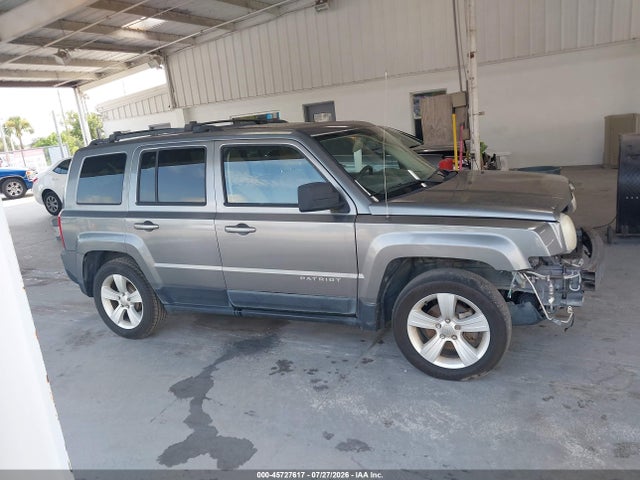 2014 Jeep Patriot Latitude მანქანა იყიდება აუქციონზე, vin: 1C4NJPFB3ED529625, აუქციონის ნომერი: 45727617