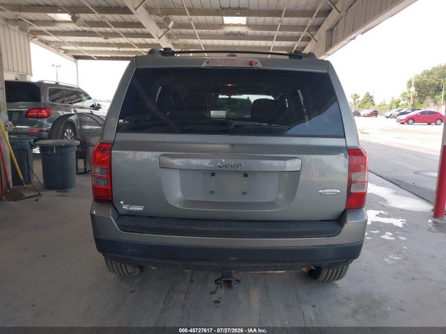2014 Jeep Patriot Latitude მანქანა იყიდება აუქციონზე, vin: 1C4NJPFB3ED529625, აუქციონის ნომერი: 45727617