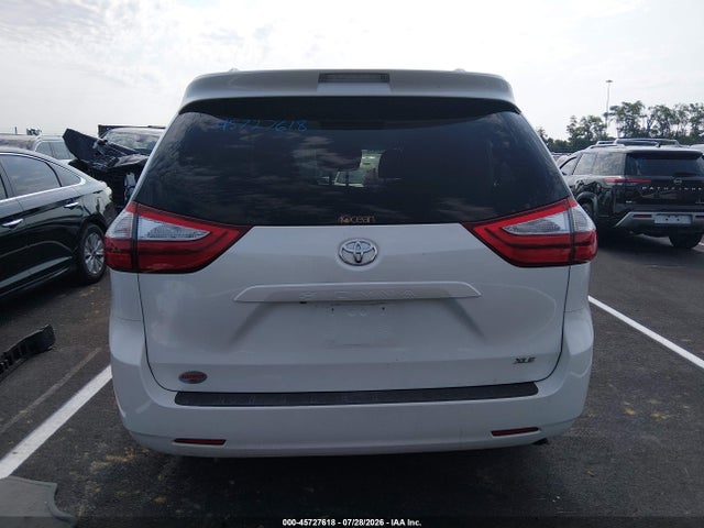Aukcja sprzedaży 2015 Toyota Sienna Xle 8 Passenger, vin: 5TDYK3DC9FS553609, numer aukcji: 45727618