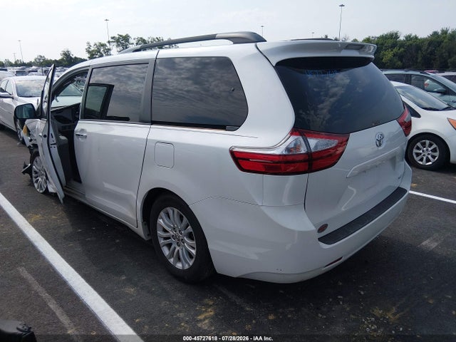 Aukcja sprzedaży 2015 Toyota Sienna Xle 8 Passenger, vin: 5TDYK3DC9FS553609, numer aukcji: 45727618