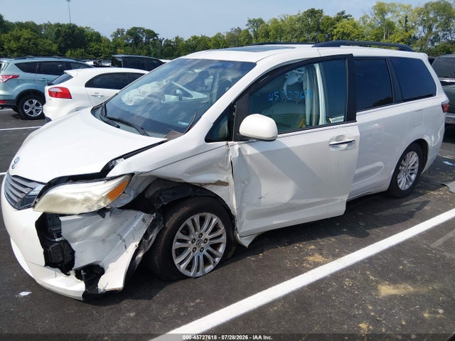 Aukcja sprzedaży 2015 Toyota Sienna Xle 8 Passenger, vin: 5TDYK3DC9FS553609, numer aukcji: 45727618
