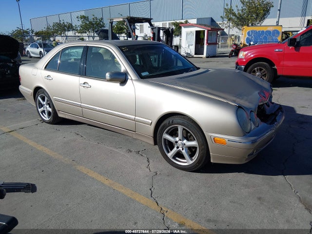 Aukcja sprzedaży 2000 Mercedes-benz E 320, vin: WDBJF65J5YB089411, numer aukcji: 45727644