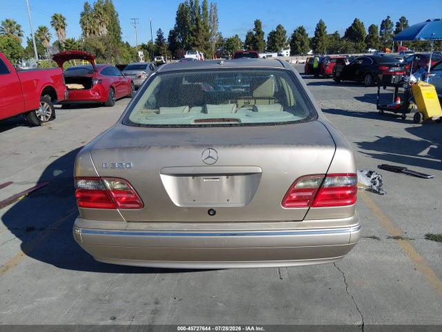 Aukcja sprzedaży 2000 Mercedes-benz E 320, vin: WDBJF65J5YB089411, numer aukcji: 45727644