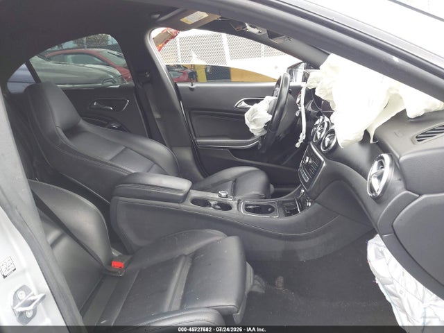 Mercedes-Benz CLA 250 2019 WDDSJ4EB7KN699081 Image 5